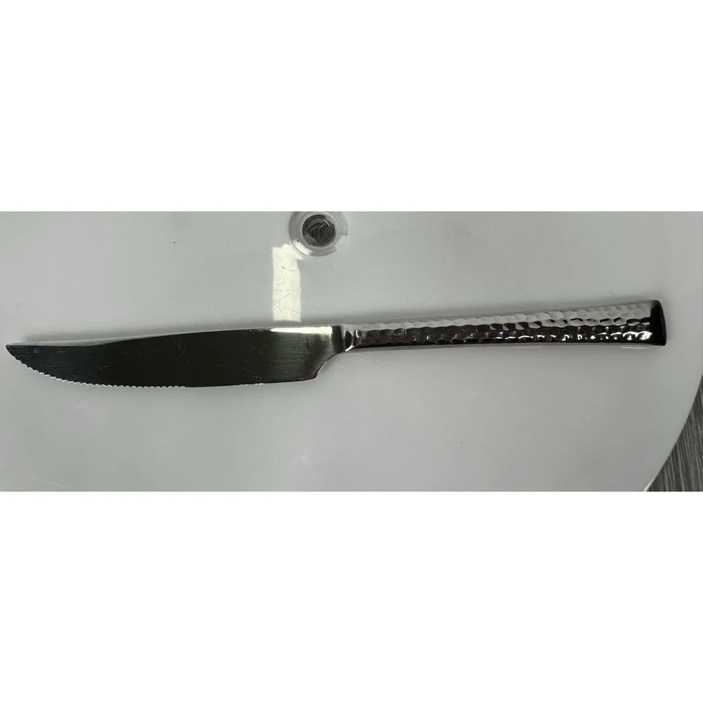 Tomodachi HAMMERED Hampton Forge Gloss Stainless Flatware Steam Knife Serrated